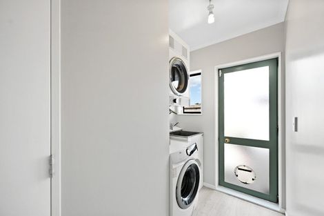 Photo of property in 43 Diomede Glade, Flagstaff, Hamilton, 3210