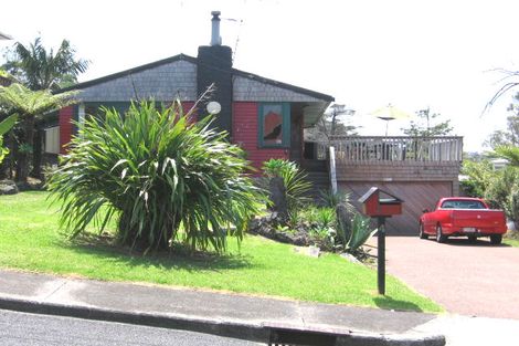 Photo of property in 4 Hoskins Avenue, Hillsborough, Auckland, 1042