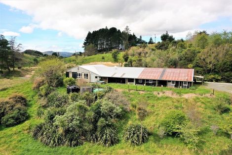 Photo of property in 656 Bickerstaffe Road, Maungaturoto, 0587