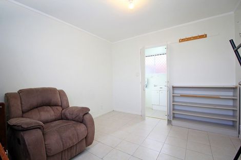 Photo of property in 74 Landscape Road, Papatoetoe, Auckland, 2025