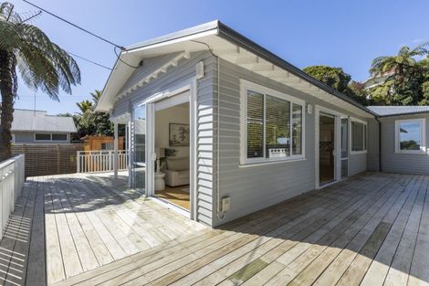 Photo of property in 107 Fulford Street, New Plymouth, 4310