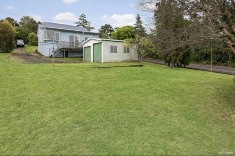 Photo of property in 249 Golf Road, Titirangi, Auckland, 0604