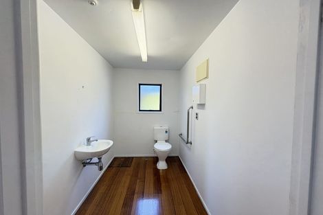 Photo of property in 123 Pomona Road, Kumeu, 0891