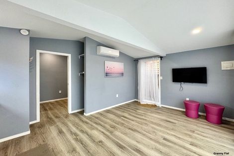 Photo of property in 3/3 George Street, Mangere East, Auckland, 2024
