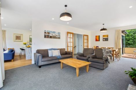 Photo of property in 1/2 The Esplanade, Castor Bay, Auckland, 0620