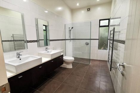 Photo of property in 68 Rame Road, Greenhithe, Auckland, 0632