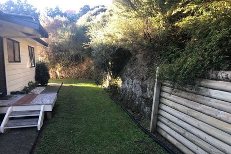 Photo of property in 25 Postgate Drive, Whitby, Porirua, 5024