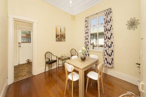 Photo of property in 12 Hutchinson Avenue, New Lynn, Auckland, 0600