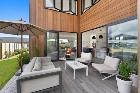 Photo of property in 271 Mangatawhiri Road, Omaha, 0986