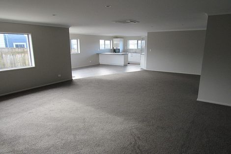 Photo of property in 15 Victoria Street, Hawera, 4610