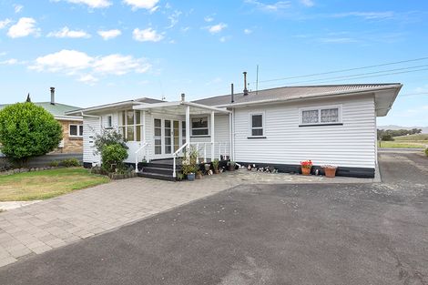 Photo of property in 38 Ngarua Road, Waitoa, 3310