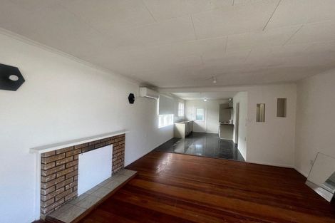 Photo of property in 92 Portage Road, New Lynn, Auckland, 0600