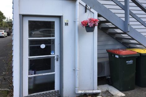 Photo of property in 28h Leighton Avenue, Waiwhetu, Lower Hutt, 5010