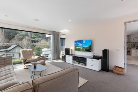 Photo of property in 72 Bowenvale Avenue, Cashmere, Christchurch, 8022