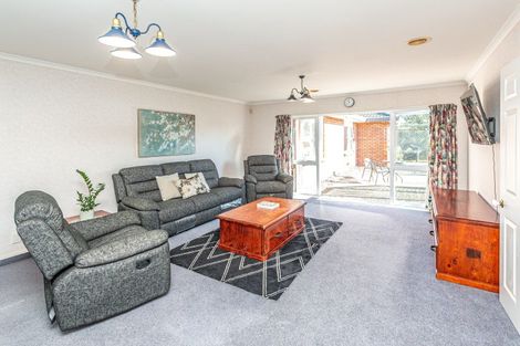 Photo of property in 6 Porritt Street, Saint Johns Hill, Whanganui, 4500