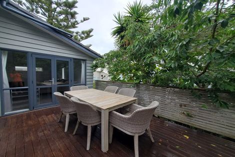 Photo of property in 2/26 Harley Road, Hauraki, Auckland, 0622