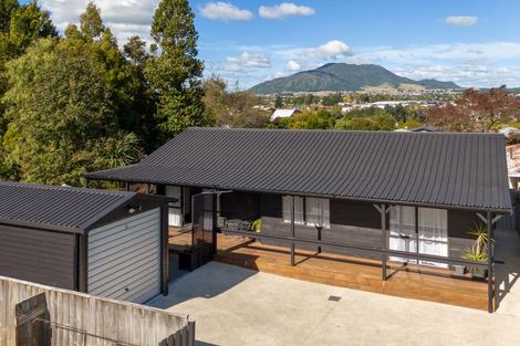 Photo of property in 105 Acacia Bay Road, Nukuhau, Taupo, 3330