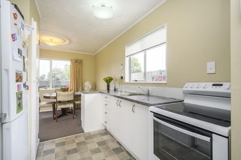Photo of property in 17 Cargill Grove, Kelvin Grove, Palmerston North, 4414