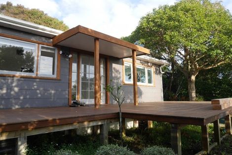Photo of property in 82 Cluny Road, Plimmerton, Porirua, 5026