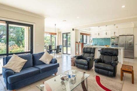Photo of property in 57 Kotuku Drive, Paraparaumu Beach, Paraparaumu, 5032