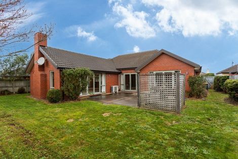 Photo of property in 16 Coppinger Terrace, Aidanfield, Christchurch, 8025