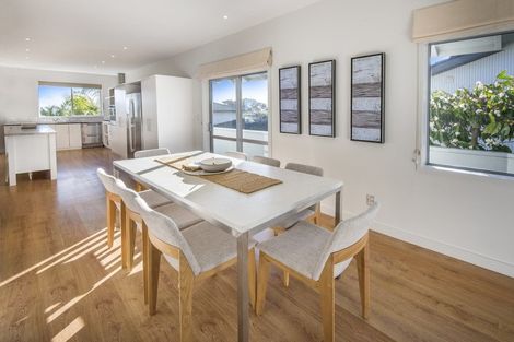 Photo of property in 7 Maleme Avenue, Belmont, Auckland, 0622