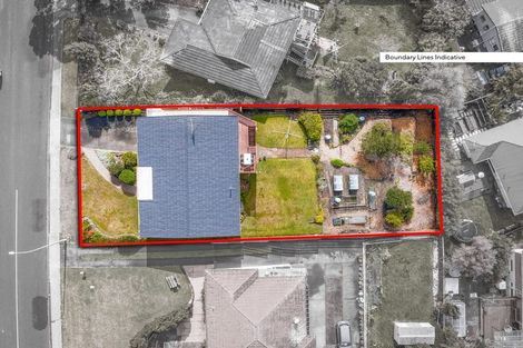 Photo of property in 10 Fairway Avenue, Red Beach, 0932