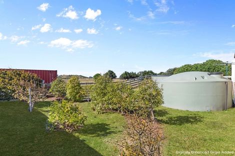 Photo of property in 28 Waitai Street, Castlecliff, Whanganui, 4501