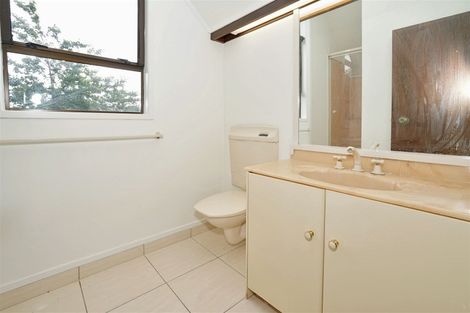 Photo of property in 23 Kensington Place, Fairfield, Hamilton, 3214
