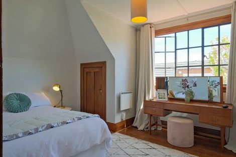 Photo of property in 7 Grandview Crescent, Opoho, Dunedin, 9010