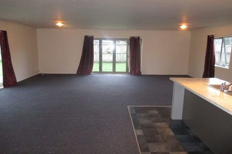 Photo of property in 6 Corsair Place, Melville, Hamilton, 3206