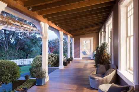 Photo of property in 37 Middleton Road, Kew, Dunedin, 9012