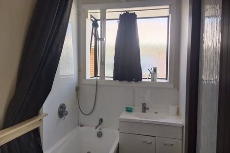 Photo of property in 16 Holyoake Crescent, Avalon, Lower Hutt, 5011