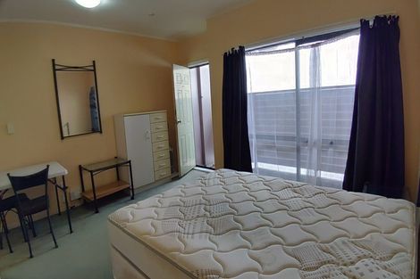 Photo of property in Marina Park Apartments, 7/146 Fanshawe Street, Auckland Central, Auckland, 1010
