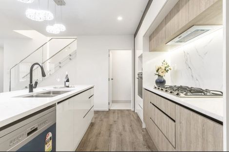 Photo of property in 39c Maugham Drive, Bucklands Beach, Auckland, 2014