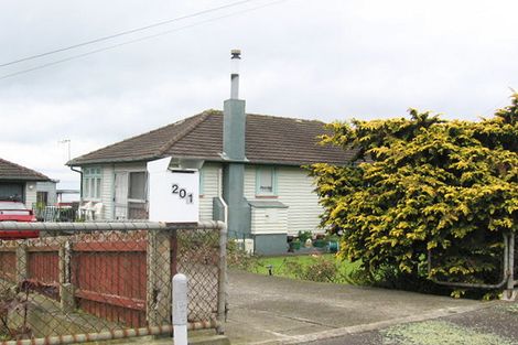 Photo of property in 201 Makino Road, Feilding, 4702