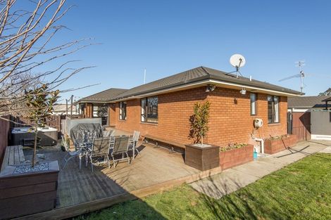 Photo of property in 14 Blakeley Place, Kaiapoi, 7630