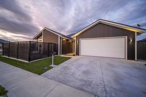 Photo of property in 3 Kaituna Place, Te Awa, Napier, 4110