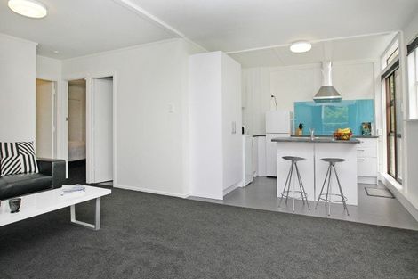 Photo of property in 17a Seatoun Heights Road, Miramar, Wellington, 6022