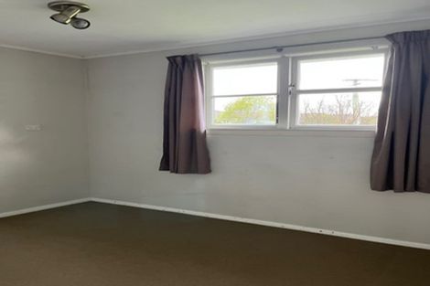 Photo of property in 30 Ealing Street, Redwood, Christchurch, 8051