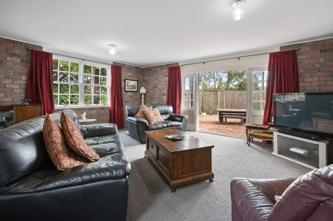 Photo of property in 273 Parewanui Road, Bulls, 4894