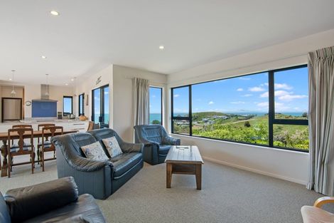 Photo of property in 6 Adele Way, Kaiteriteri, Motueka, 7197