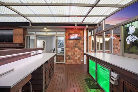 Photo of property in 562 Gloucester Road, Papamoa Beach, Papamoa, 3118