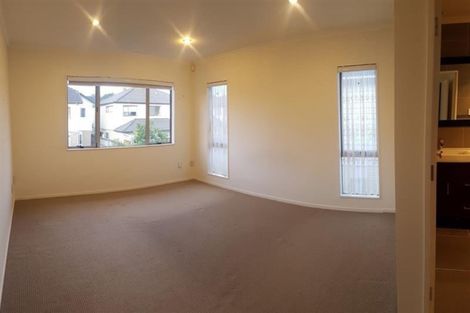 Photo of property in 5 Dione Place, Flat Bush, Auckland, 2016