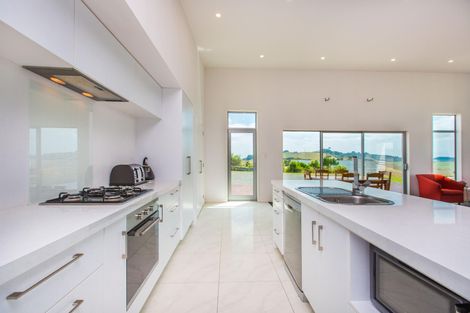 Photo of property in 573 Maungatawhiri Road, Raglan, 3295