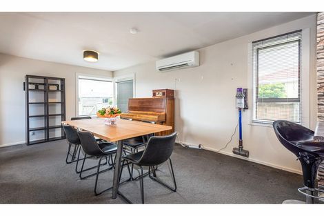 Photo of property in 37 Fern Drive, Halswell, Christchurch, 8025