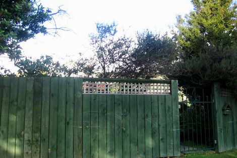 Photo of property in 2 Brook Street, Waiwhetu, Lower Hutt, 5010