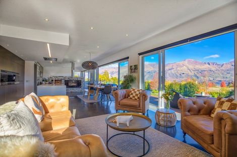 Photo of property in 27 Ridgecrest, Wanaka, 9305