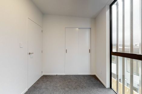 Photo of property in 7/62 Spenmoor Street, Newlands, Wellington, 6037