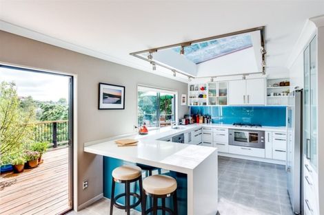 Photo of property in 35 Lighthouse Road, Bluff Hill, Napier, 4110